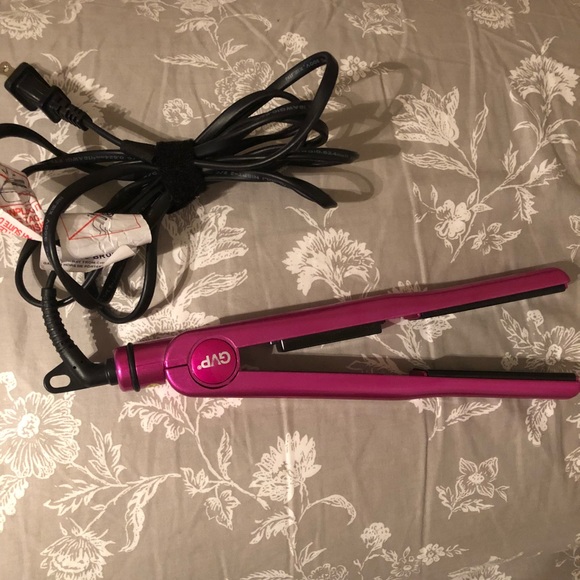 gvp ceramic flat iron